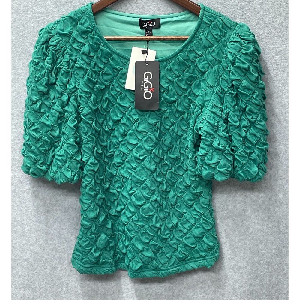 Gigio Green Textured Ruffle Puff Sleeve Top Size Medium NWT Boutique